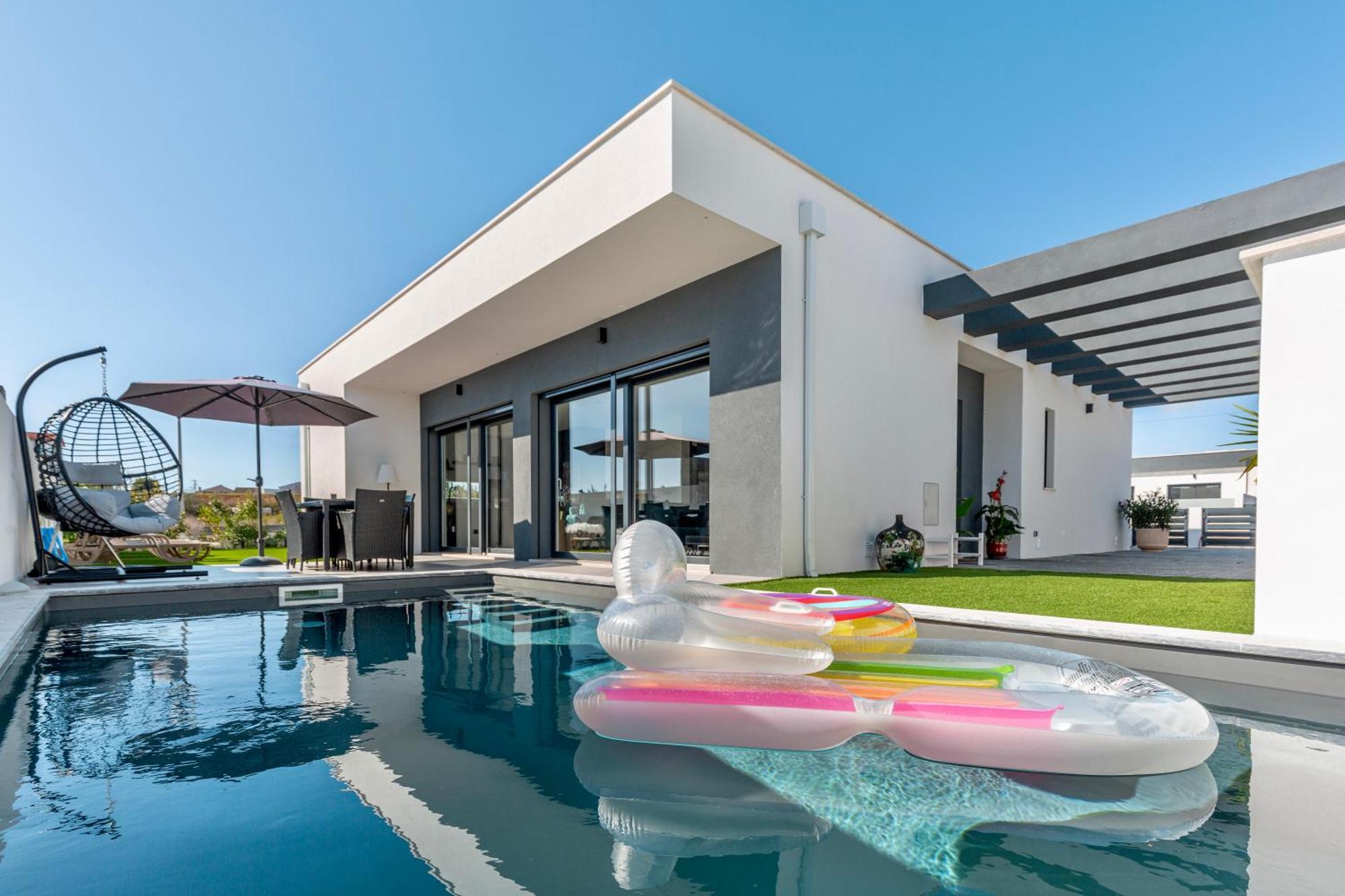 Villa Estrela Лорінян Екстер'єр фото